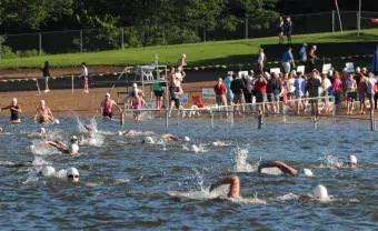triathlon19_20aaa.jpg
