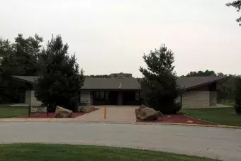 Whispering Pines shelter from the entrance.