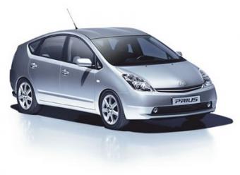 Picture of a Prius car.
