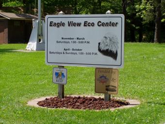 Sign to the Eagel View Eco Center.