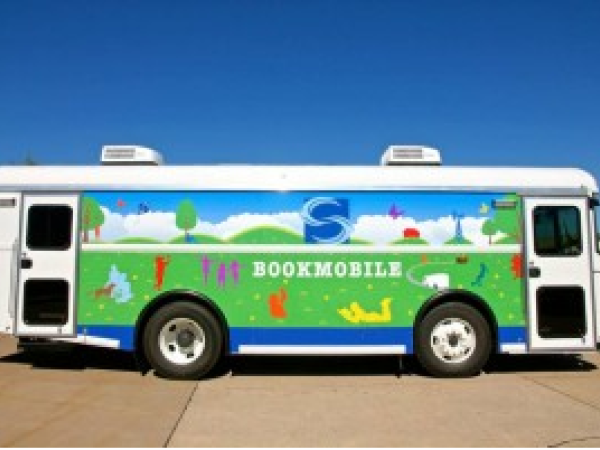 Photo of the SCLS Bookmobile